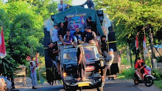 Escort RISWANDA up the Ngembal Village Ice Cream Hill, Pasuruan