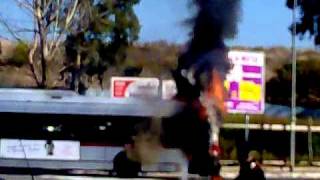 Bus Atac Incendiato 1