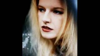 Download Lagu SUMMER'S RAIN (Savatage-cover) - DANIELA MP3 Download Lagu SUMMER'S RAIN (Savatage-cover) - DANIELA MP3