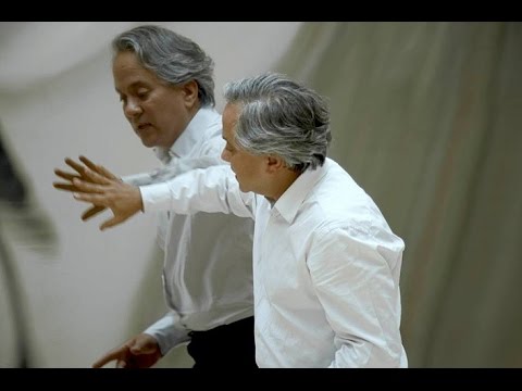 Video: Anish Kapoor xalis sərvəti: Wiki, Evli, Ailə, Toy, Maaş, Qardaşlar