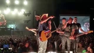 Fowler and Dierks in Houston