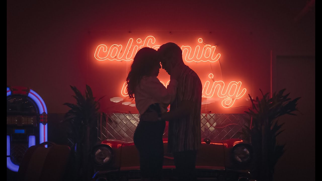 Watch Rael Diaz - de LA (Video Oficial) on YouTube Watch Rael Diaz - de LA (Video Oficial) on YouTube