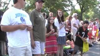2011 Memorial Day Parade - Crowd Shots