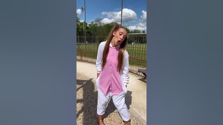 Quand ta mère s’endort au parc