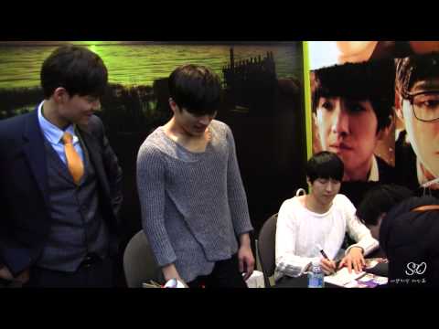 20140114 나쁜자석 싸인회 (정문성, 김재범, 김종구, 이규형)