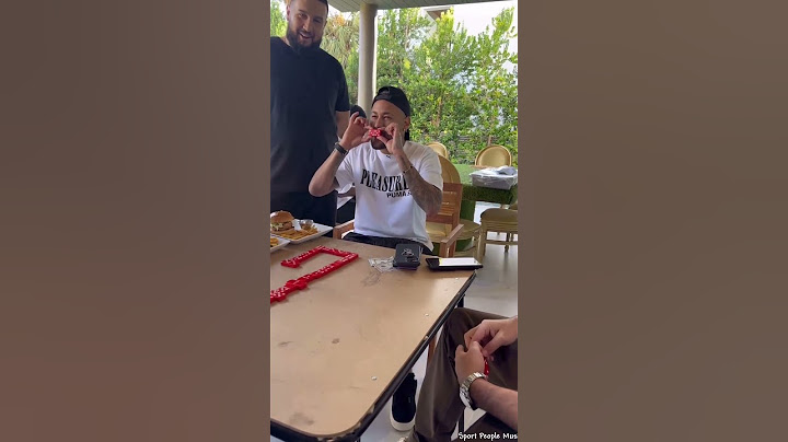 Neymar Jr juega dominó con amigos 😎 Brasil 2024 #ney #brazil #game