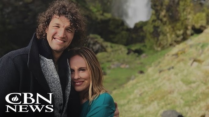 I Fiercely Love My Wife For King Country S Luke Smallbone Opens Up About Marriage