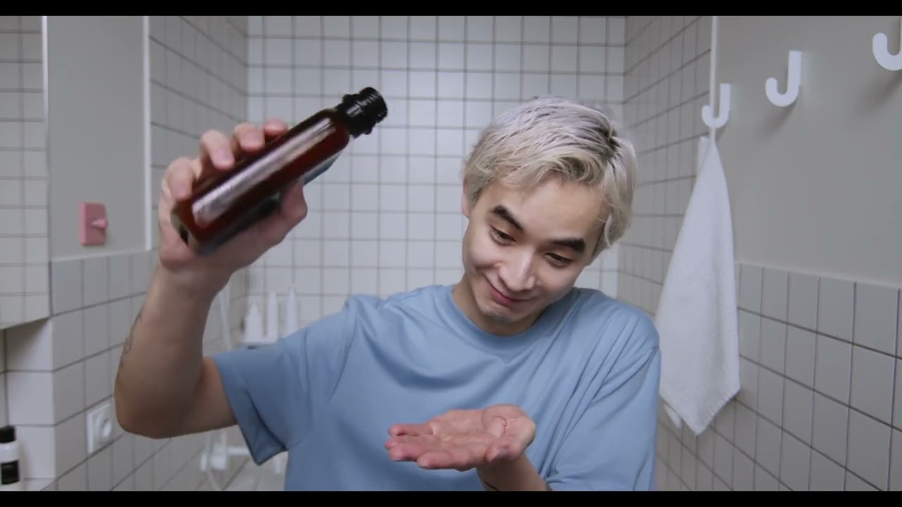 Fix Your Skincare: Correct Order for Benzoyl Peroxide & Retinol