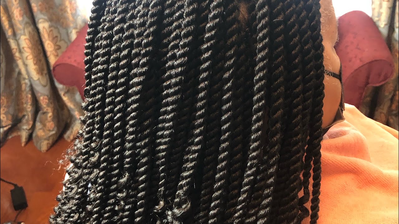 12in Freetress Braid3x “Gorgeous Twist” Crochet hair - YouTube