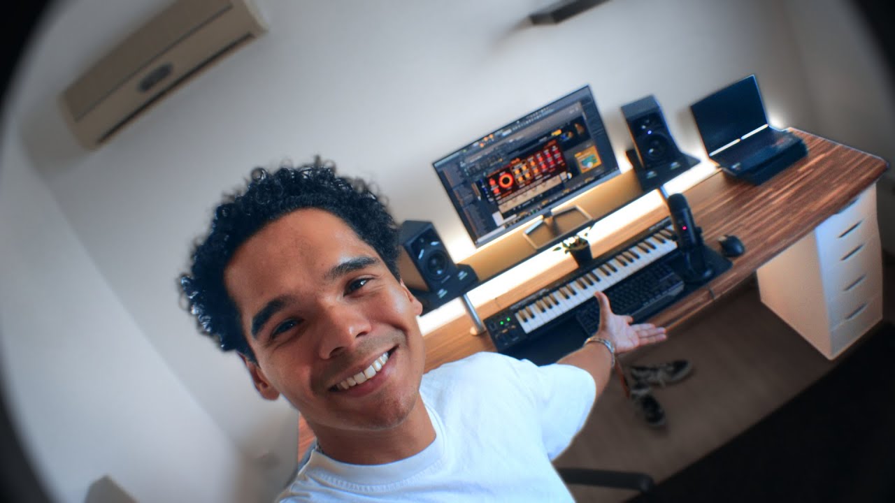 INSANE Home Studio Setup!! HOW TO BUILD YOUR OWN HOME STUDIO - YouTube