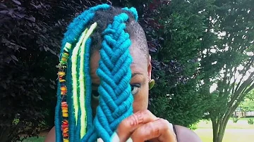 Yarn Locs Fishtail Style Tutorial