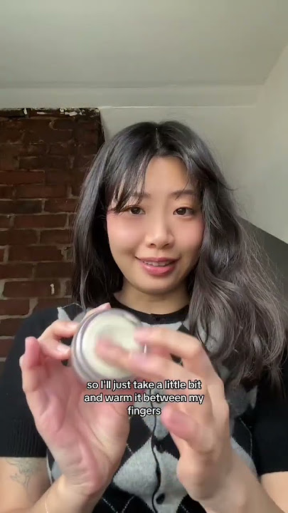how to use hair pomade (for curtain bangs)