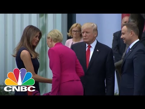 President Donald Trump Gets Snubbed By Poland’s First Lady Agata Kornhauser-Duda | CNBC