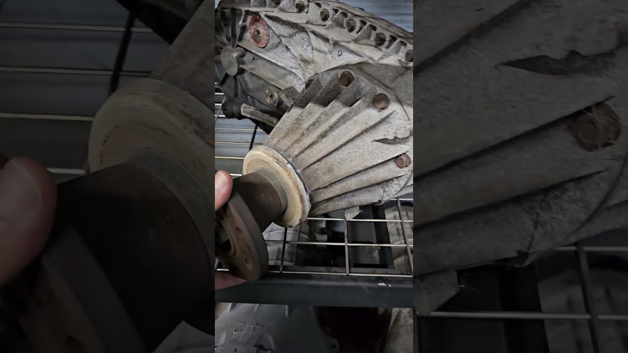 F250 with a bad transfer case. #serviceadvisor #mechanic #powerstroke