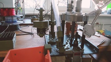 Податчик пуль и гильзы в действии, Turret press, case feeder + bullet feeder
