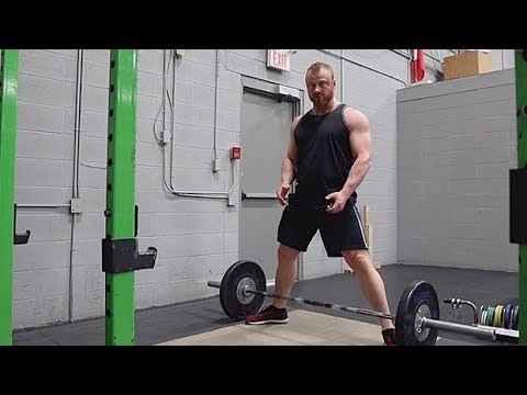 Sumo Deadlift 