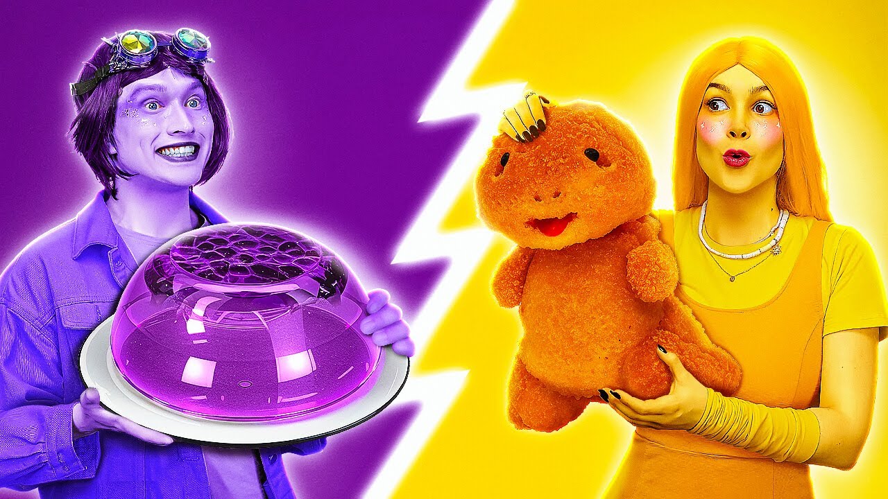 ĂN 1 MÀU THỰC PHẨM TRONG 24 GIỜ 🍋🍇 Thử thách Vàng vs. Tím! Nếm thử Cầu Vồng của 123 GO FOOD