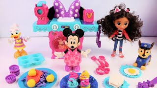 Learning Shapes with Singing & Talking Minnie Mouse Waggin' Puppy Wagon Play Set