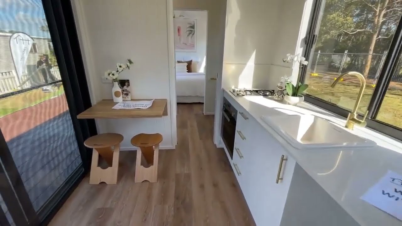 Discovery 8400 | Walkthrough Tiny Home Tour