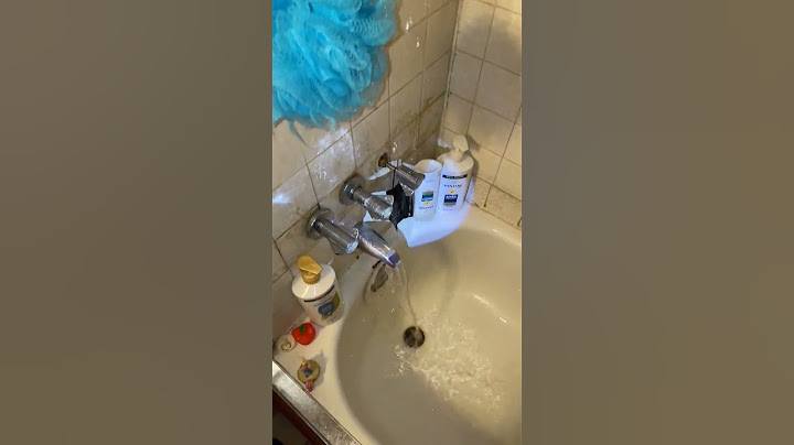 Would YOU feel clean bathing in this shower??? #dirty #funny #bathroom #plumbing #shower #mylife