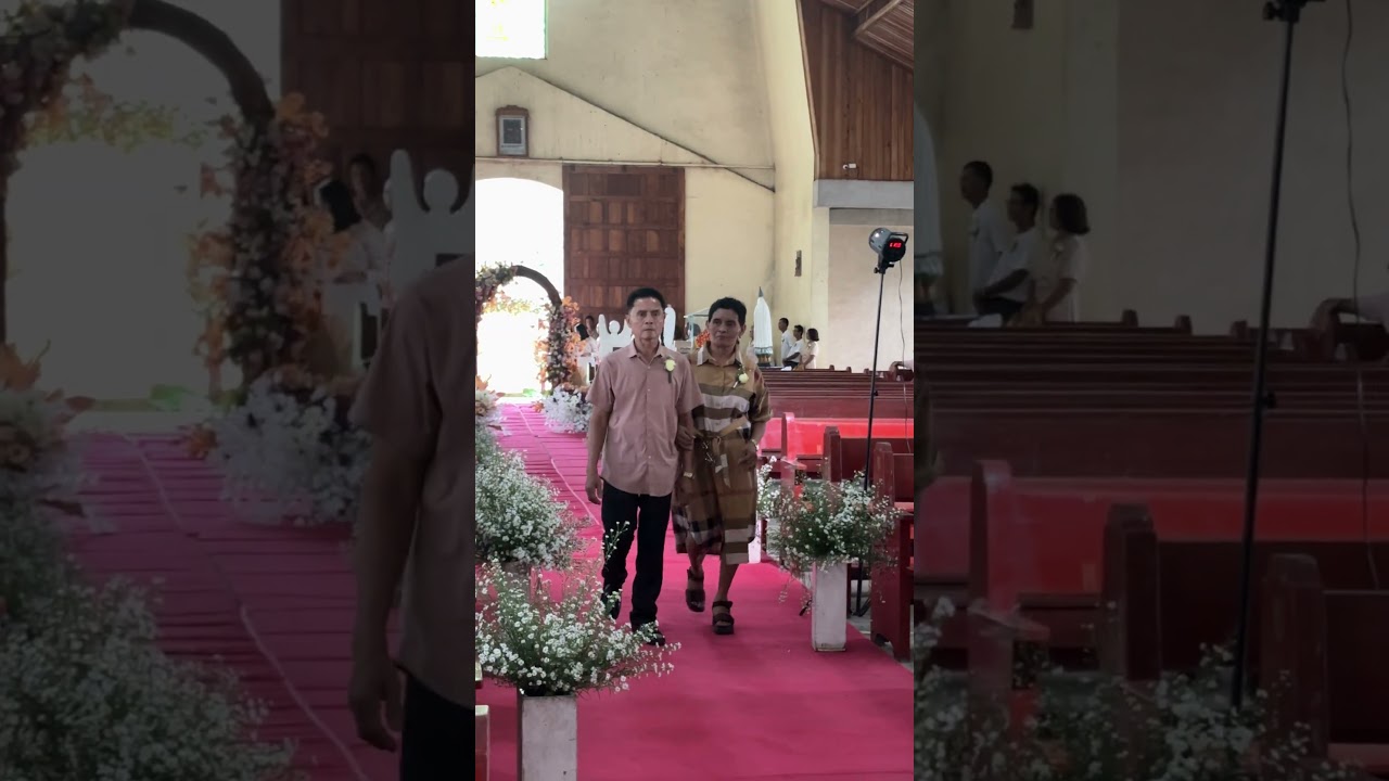 Principal sponsors during processional 