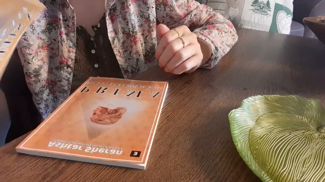 ASMR Page Turning & Squeezing | 🌿💧 Wet Fingers Ritual with Water Leaf | No Talking