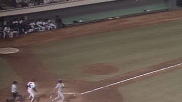 TEX@CAL: Hulse fouls four into Angels
