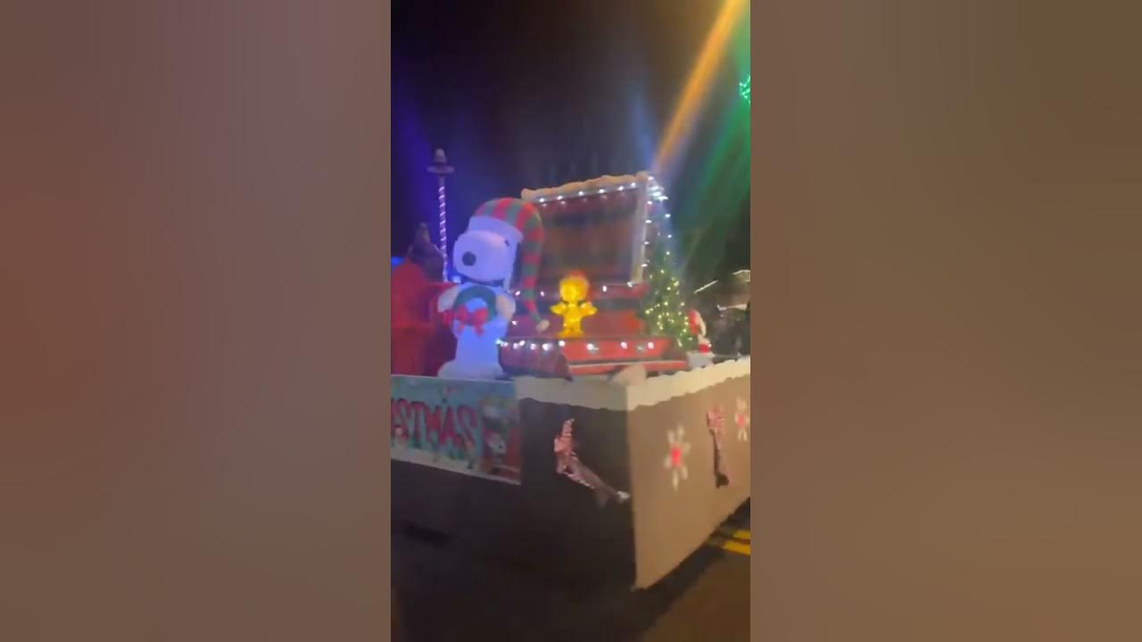 Wildwood Christmas Parade!! YouTube