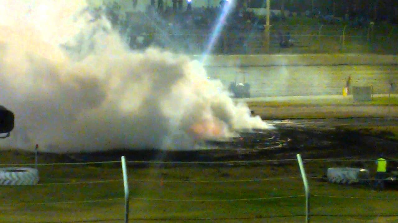Murray Bridge Speedway, Autopro Burnouts, Finals 4-10 - YouTube