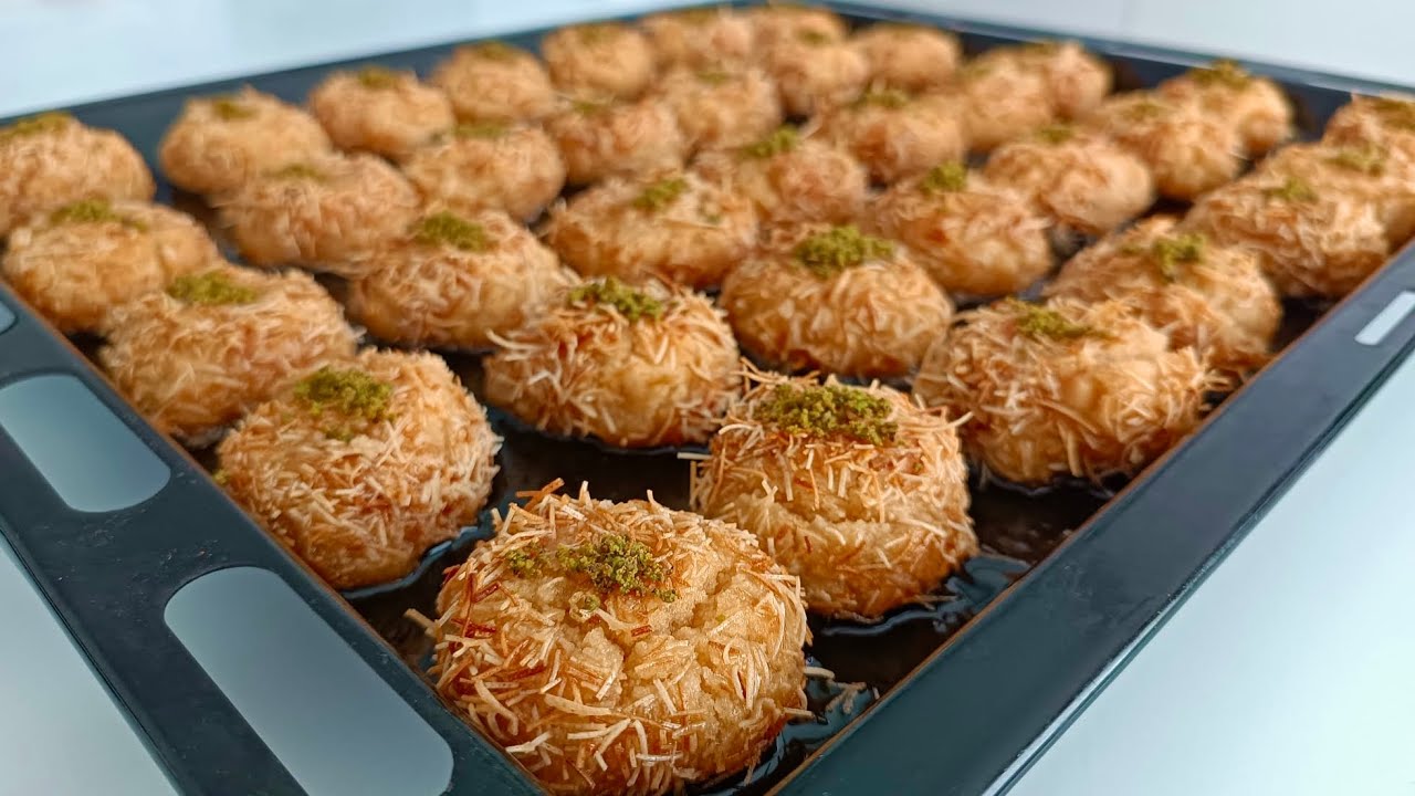 👉DIŞI ÇITIR ÇITIR İÇİ YUMUŞAK KADAYIFLI PRATİK RAMAZAN TATLISI ‼️İFTAR SOFRALARINIZA ÇOK YAKIŞACAK 😋 👉DIŞI ÇITIR ÇITIR İÇİ YUMUŞAK KADAYIFLI PRATİK RAMAZAN TATLISI ‼️İFTAR SOFRALARINIZA ÇOK YAKIŞACAK 😋