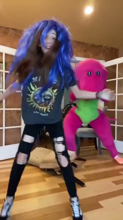 MY MOM REACTION 🤣#shorts