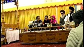 Kids Gurbani Kirtan -- Sathigur Aaeiou Saran Thuhaaree