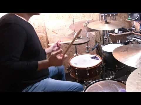 Yoni Madar: Sextuplet