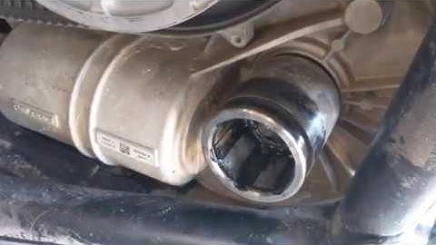 Polaris RZR broken axle removal, the easy fast way.