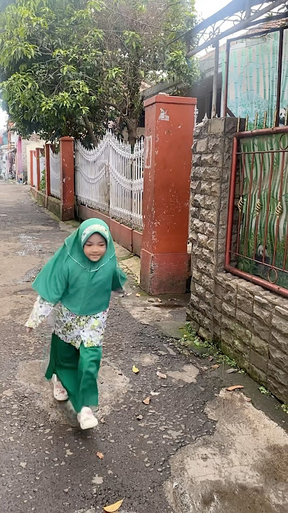 BERANGKAT NGAJI DULU😍😇 #masyaallahtabarakallah #ngaji #anaksholehah #shorts