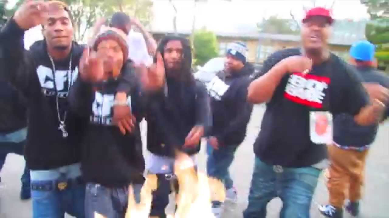 Phil Geez ft SFG Smoke - WAR (music video ) 2015 @WAYNESTIXMEDIA