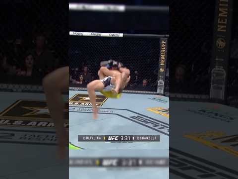 Прыжок Чендлера / ufc #combatsport #youtubeshorts #mma #mmaufc #2024
