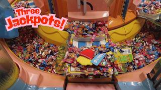 3 Candy Pusher JACKPOTS!! - BIG SWEET LAND Arcade Game - Lots of Prizes, Lollies & Sweets!! screenshot 4