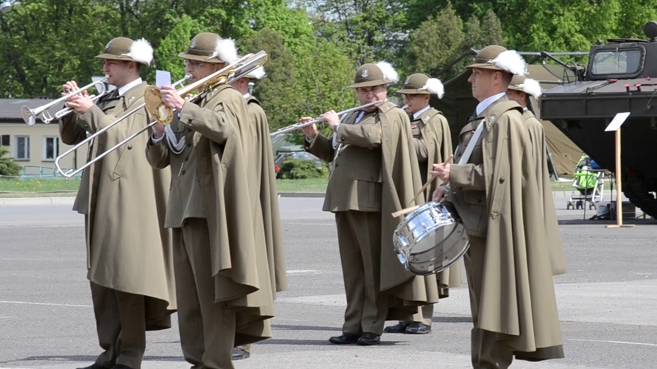 Motyw z Janosika w wykonaniu Orkiestry Wojskowej z Rzeszowa
