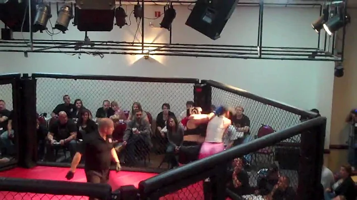 Team Hybrid's Lisa Cuellar vs. Devon Fore 3rd and ...