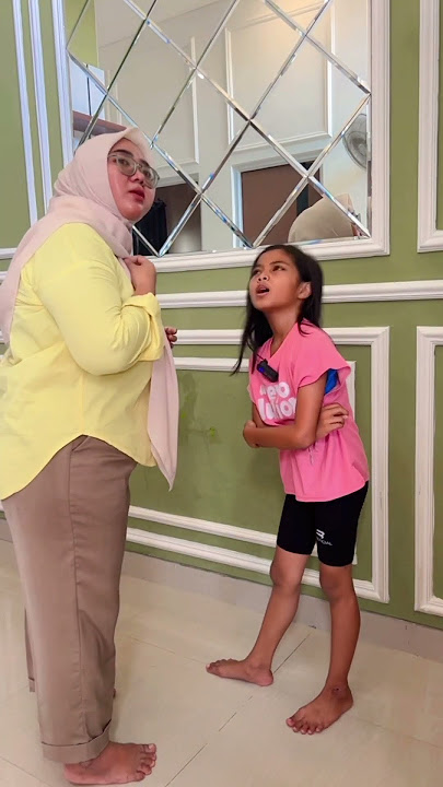 Bu pipi pacaran bareng mang enun 🥰