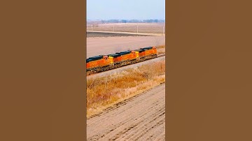 💥 Epic Drone Train Video: BNSF Intermodal Blasting Through Kinsman (Drone)