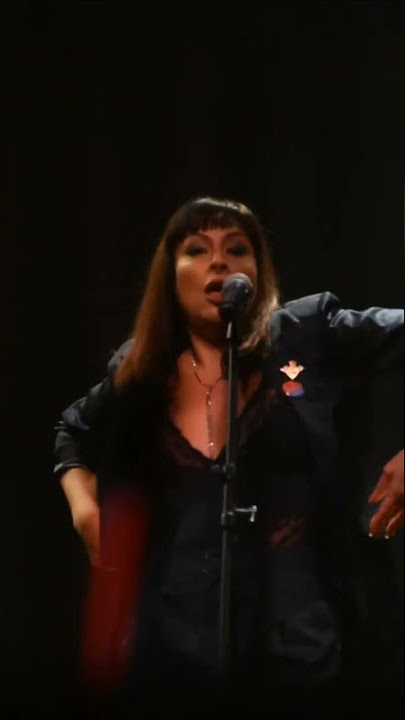 PITTY - Na Sua Estante - LYRICS