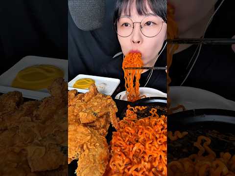 Cheesy Buldak Noodles, <strong>Whole</strong> Fried Chicken #asmr #shorts