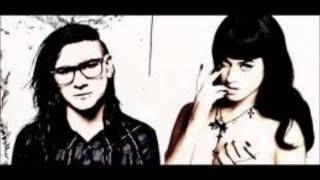 Video thumbnail of "Skrillex ft. Katy Perry - E.T."