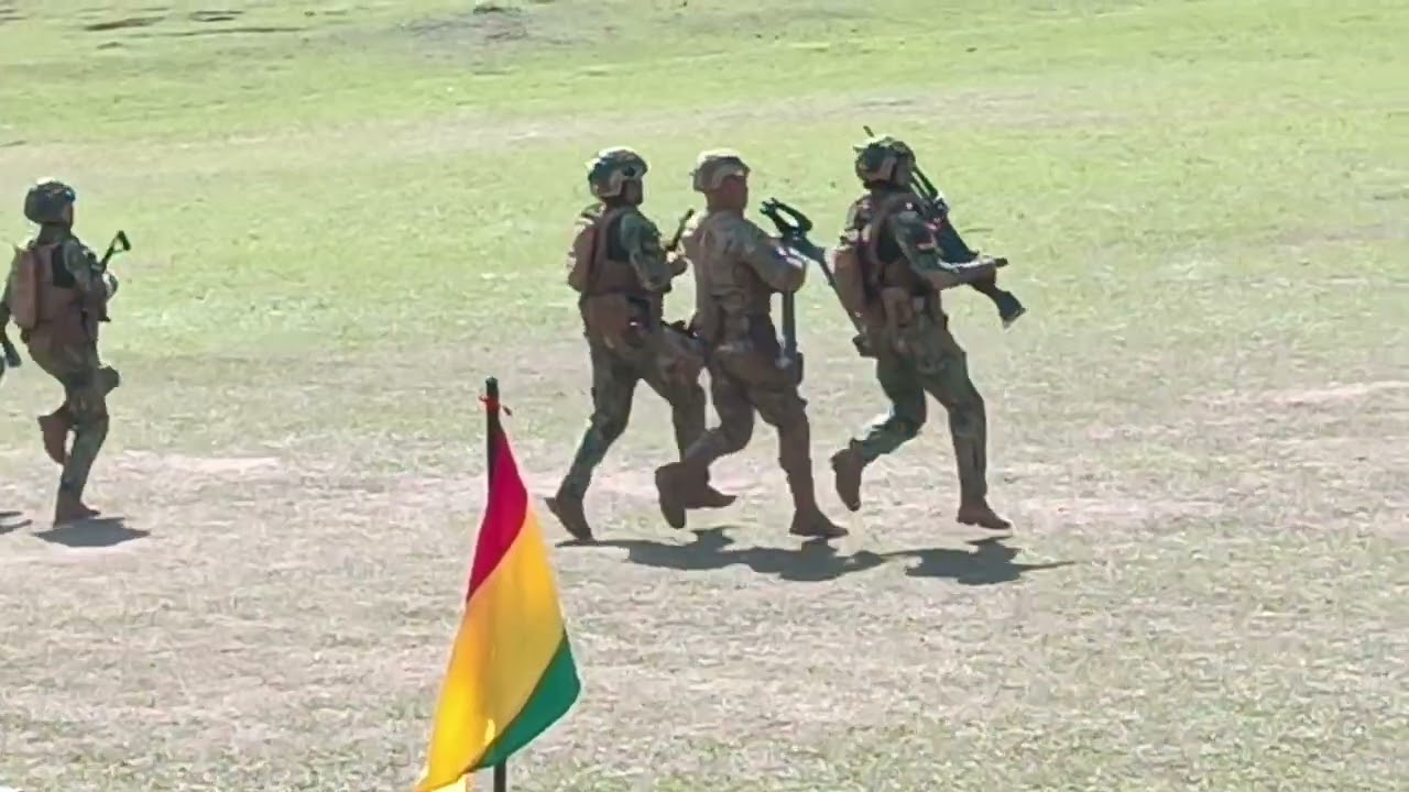DEMOSTRACION DE TACTICAS MILITARES ESCONBOL | BOLIVIA 2024