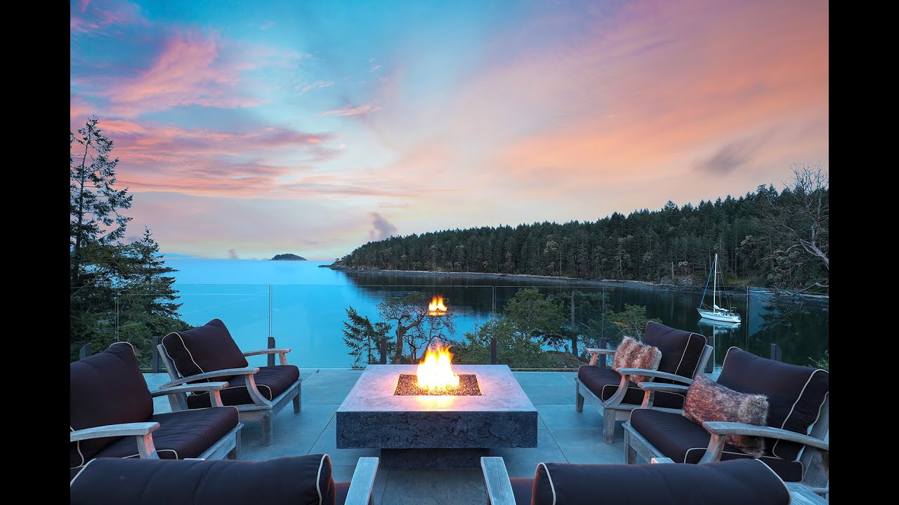 2426 Andover Road, Nanoose Bay BC YouTube