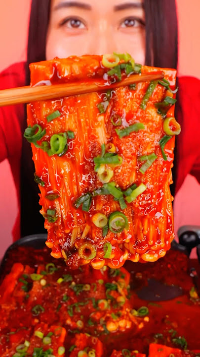 Let’s make spicy enoki mushroom🌶️🍄‍🟫