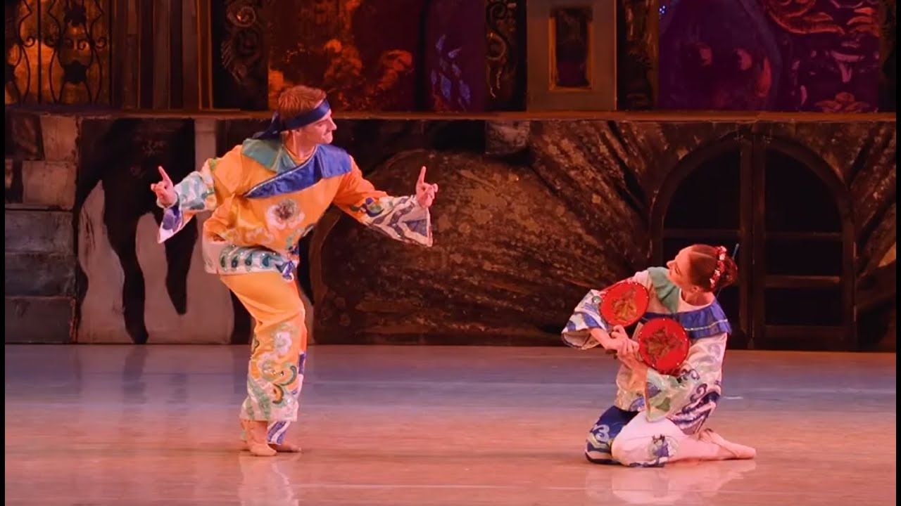 紅茶 中国の踊り バレエ くるみ割り人形 16 26 第2幕第12曲c キエフ シェフチェンコバレエ団 Youtube 紅茶 中国の踊り バレエ くるみ割り人形 16 26 第2幕第12曲c キエフ シェフチェンコバレエ団 Youtube