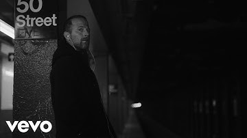 Kip Moore - Sometimes She Stays (Official Music Video)
